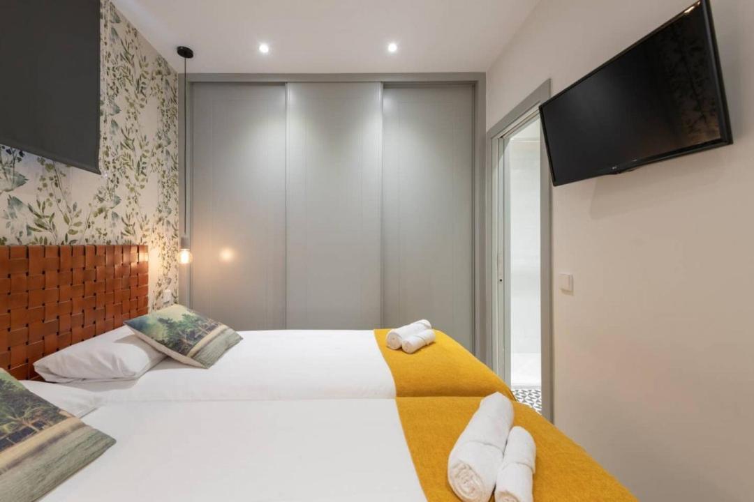 Sophisticated Brand New Flat Apartment มาดริด ภายนอก รูปภาพ